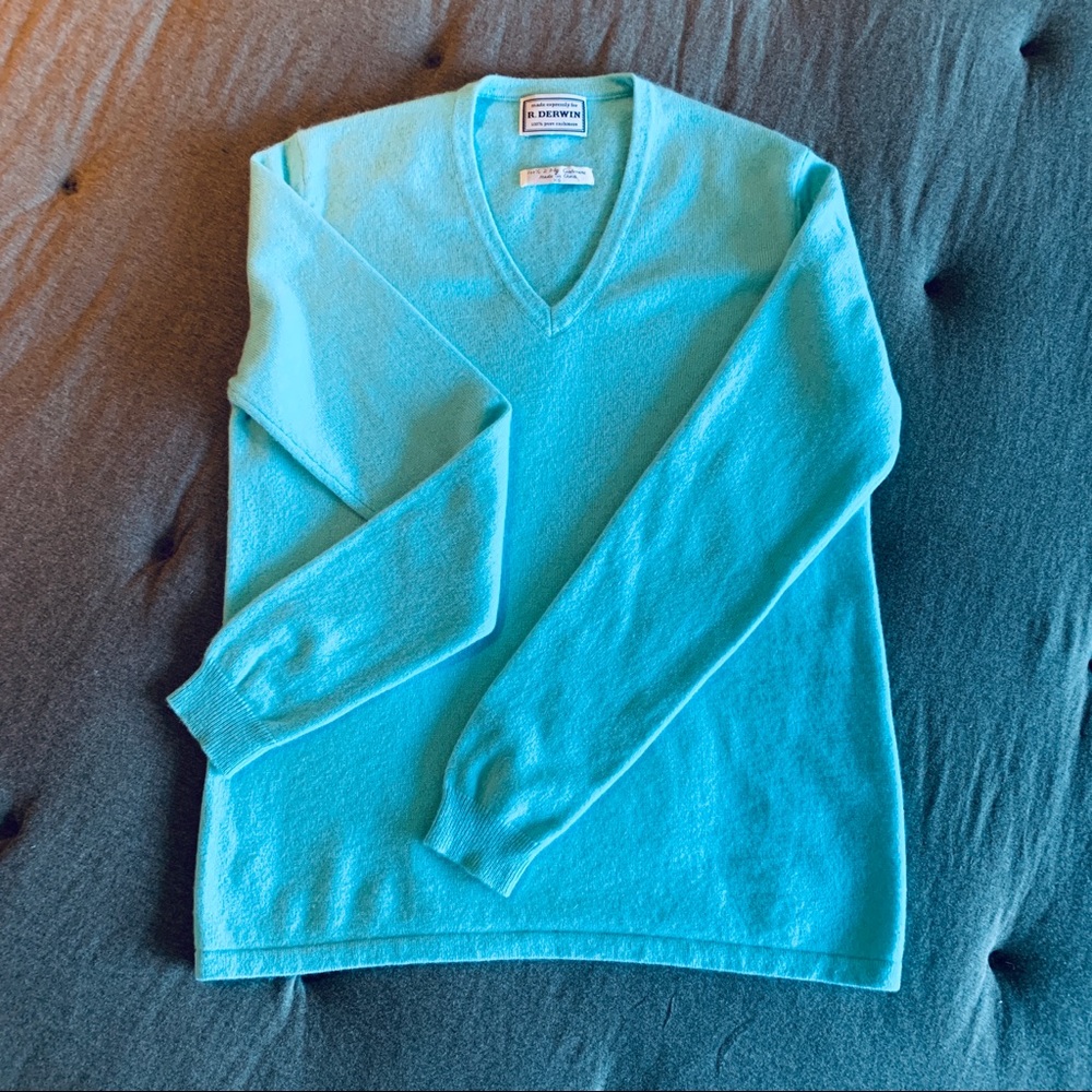 R Derwin 100% Cashmere Sweater